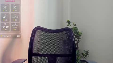 peach online show from November 13, 8:50 am