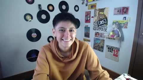 Fernanda online show from March 3, 9:15 pm