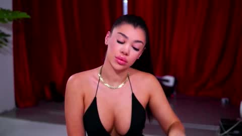 Snapshot of natydesiree chatting on October 14, 11:02 am Naty online show from October 14, 11:02 am