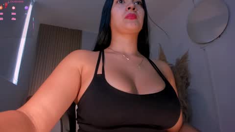 Naty Ferrer online show from September 16, 9:40 pm