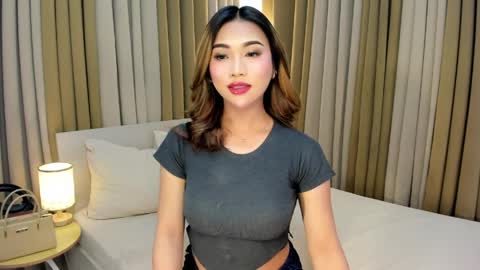 naughty_hunk_yuki online show from April 1, 6:47 am