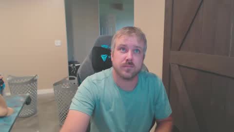Snapshot of naughty_kinky1 chatting on September 9, 3:34 pm Naughty kinky1 online show from September 9, 3:34 pm