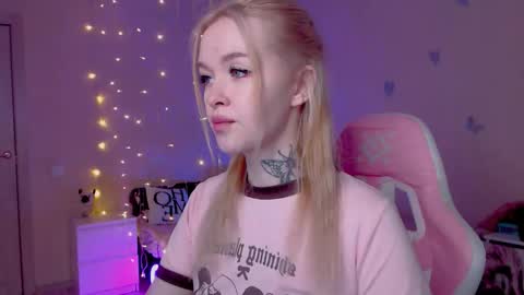 Mable online show from April 4, 1:45 am