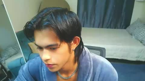 Loue online show from March 18, 3:18 pm