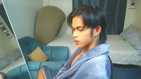 Loue online show from March 20, 1:16 pm