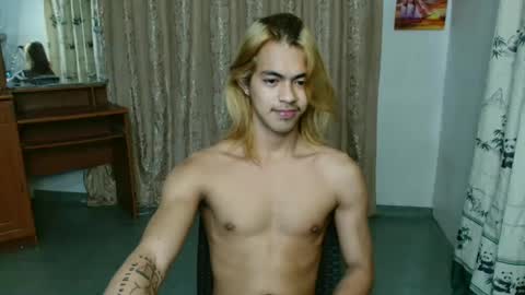 Loue online show from February 17, 3:33 pm