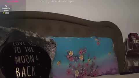 naughtycurls2026 online show from June 14, 6:43 pm