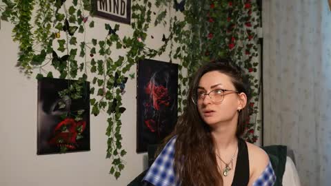 Snapshot of naughtyhomemade17 chatting on October 21, 12:10 pm Mya Alexya online show from October 21, 12:10 pm