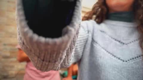 ANDREA STEPH  MIKE online show from January 6, 11:03 am