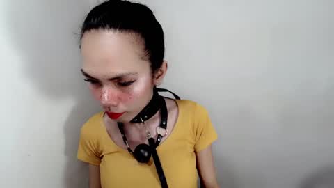 Snapshot of naughtypetiteangel chatting on October 14, 10:46 pm naughtypetiteangel online show from October 14, 10:46 pm