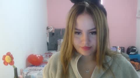 naughtyplayass online show from March 12, 7:36 pm