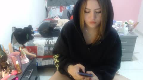 naughtyplayass online show from March 3, 6:46 pm