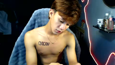 Loy online show from July 28, 5:02 pm