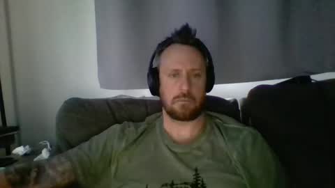 nawtydom1977 online show from December 28, 8:36 pm