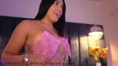 Juli  online show from October 28, 11:55 am