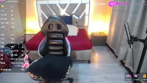 Snapshot of nayleah chatting on March 4, 8:24 am nayleah online show from March 4, 8:24 am