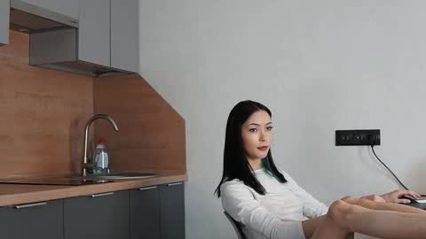 Kemi  online show from February 25, 5:22 am