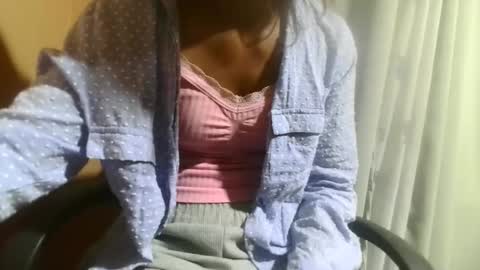 nelia_84 online show from March 2, 1:43 am