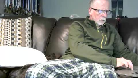 Jack online show from December 18, 1:01 am