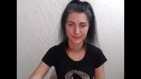 Nensy online show from January 12, 2:46 pm