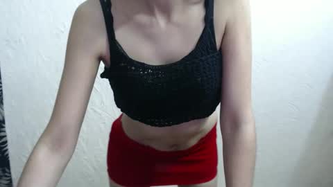 Nensy online show from January 5, 6:11 pm