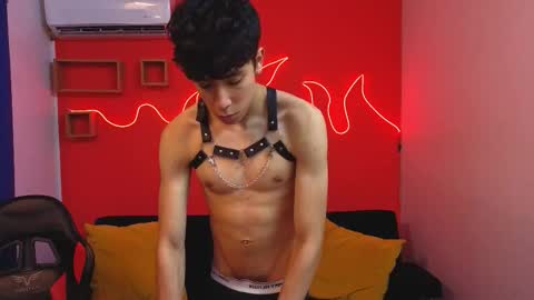 just Daniel  online show from February 11, 7:18 pm