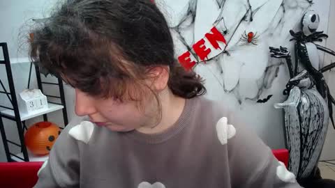 NeonilaLisova online show from November 2, 8:03 am