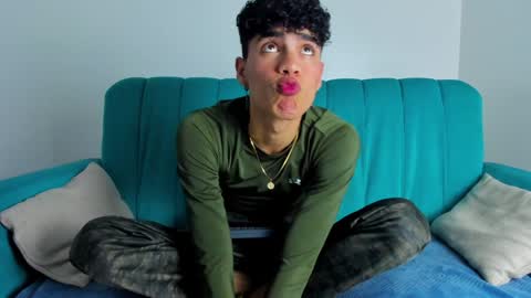  NeoRaptis  jhonatan  online show from January 30, 8:10 pm