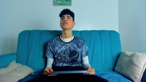  NeoRaptis  jhonatan  online show from February 19, 8:52 pm