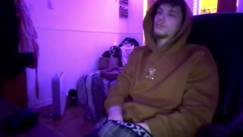 nephew_p online show from May 6, 2:17 am