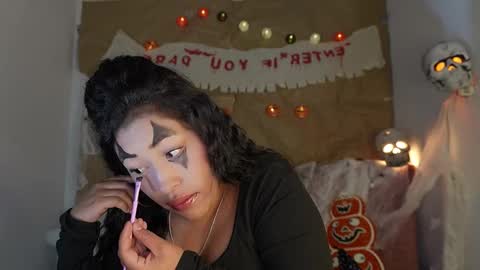 Helena    Every Friday new video for my fan club loves  online show from October 23, 7:37 pm