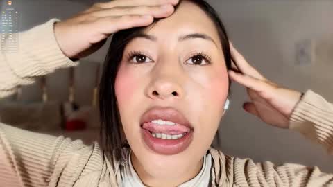 Helena    Every Friday new video for my fan club loves  online show from December 28, 6:50 pm