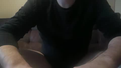 Neu242Gierig online show from February 7, 7:00 am