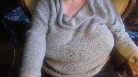 Lilly  online show from November 20, 6:23 am