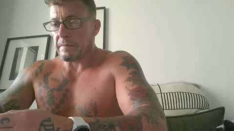 Newbdes online show from February 28, 2:31 pm