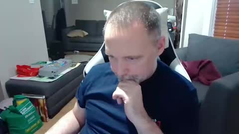 NewWorld online show from February 13, 9:06 pm