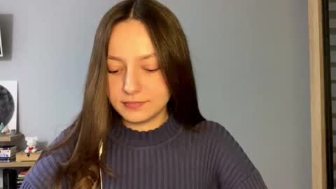 Agne online show from October 26, 2:29 pm