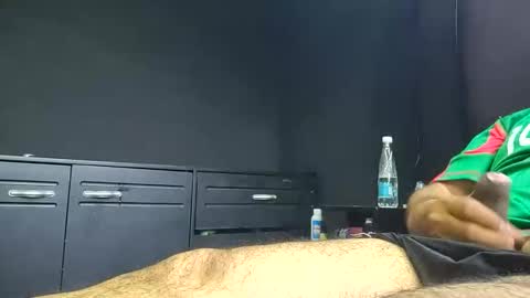 Snapshot of nexthorey chatting on October 12, 1:37 pm Ness online show from October 12, 1:37 pm