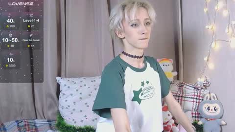 NextVibe1 online show from December 5, 6:38 pm