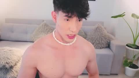 Snapshot of neythan__blaze chatting on September 13, 7:05 pm   online show from September 13, 7:05 pm