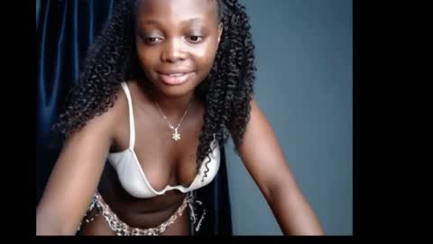 Niababy5 online show from April 18, 12:01 am