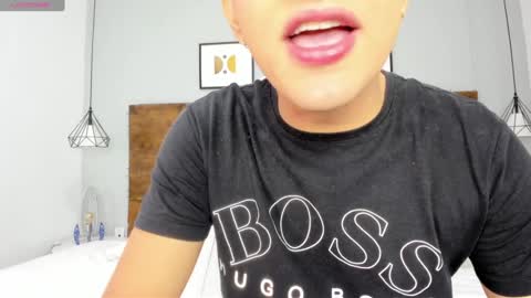 Niall  online show from January 20, 1:00 pm