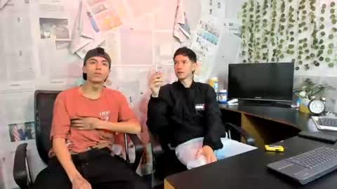 nice_boys11 online show from June 27, 1:28 pm