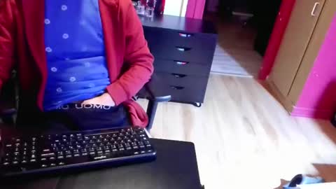 nicecck24 online show from February 10, 4:15 am