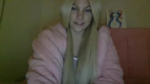 Amber online show from December 14, 12:00 pm