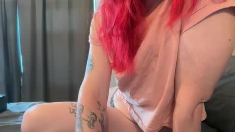 Snapshot of nicholerosex chatting on October 23, 12:17 pm nicholerosex online show from October 23, 12:17 pm