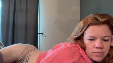 Snapshot of nicholerosex chatting on September 25, 4:36 pm nicholerosex online show from September 25, 4:36 pm
