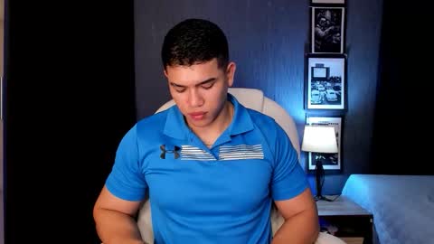 Snapshot of nick_fenix chatting on September 10, 5:08 am nick fenix online show from September 10, 5:08 am