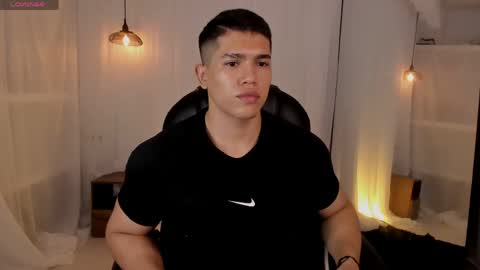 nick fenix online show from May 12, 2:31 am