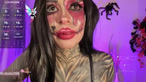   Help me reach 100 thumbs up online show from October 31, 5:30 am